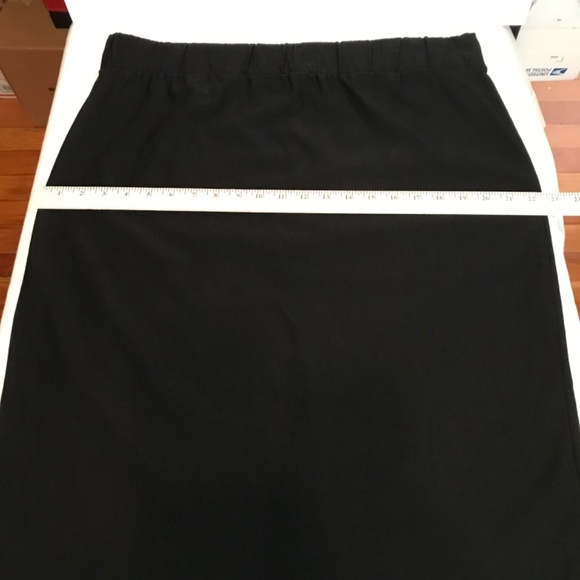 FIG & BLU Stretch Midi Skirt Black Rayon Blend Women’s Plus Size 3X - Picture 7 of 12